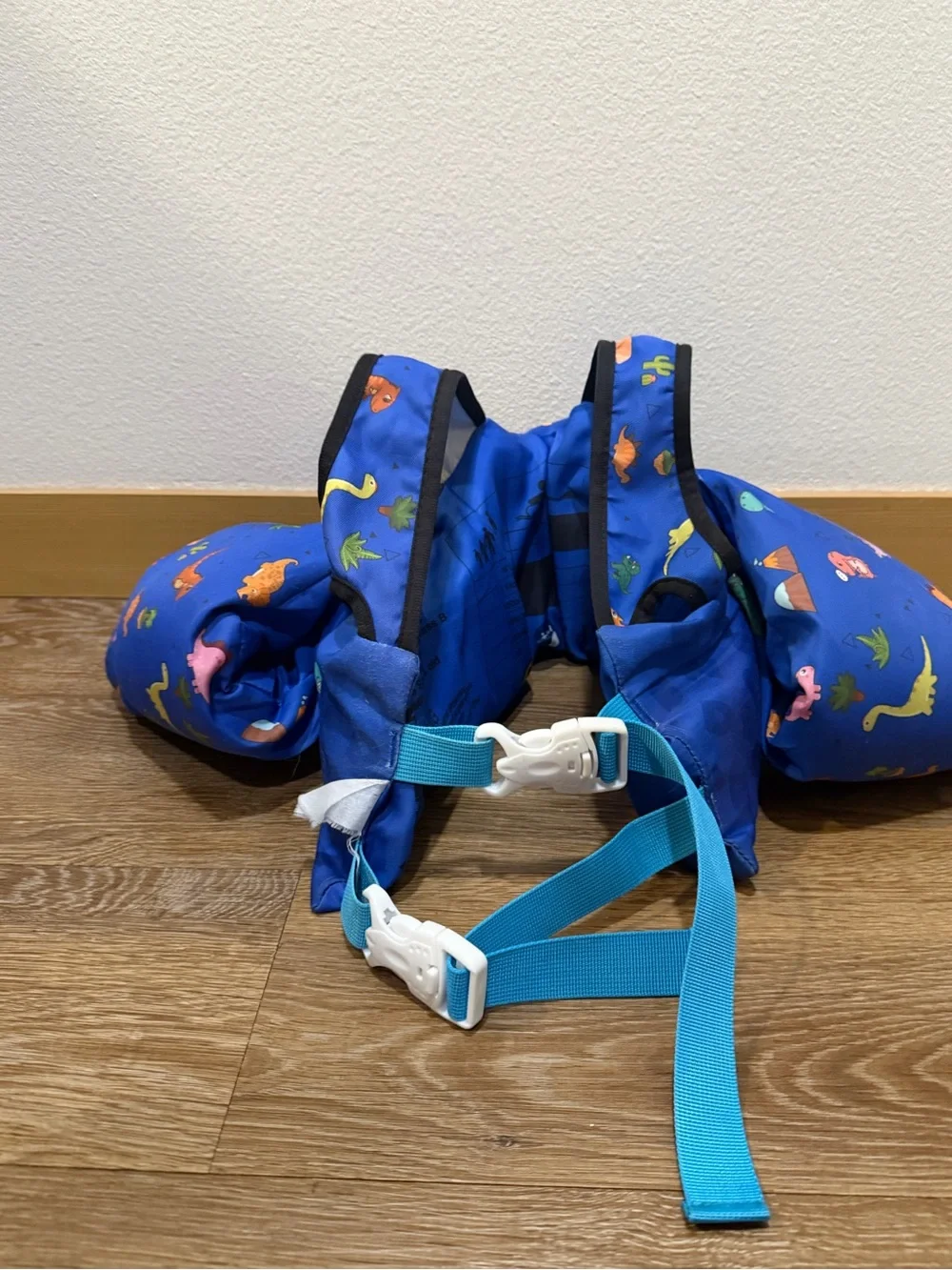 Target bright blue